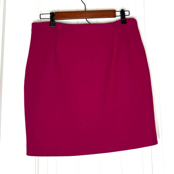Love Moschino Skirt Size 6 in Hot Pink Purple Virgin Wool Blend
